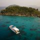 Tauchschiff Pawara vor den Similans